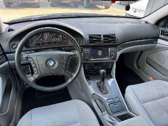 BMW 5-serie 525i M-Pakket picture 14
