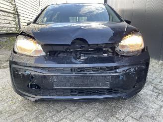 Vaurioauto  passenger cars Volkswagen Up! 1.0 BMT move Up! 2020/9