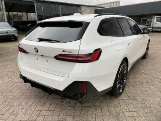 BMW i5 M60 xDrive Touring *HEAD-UP - PANO - AHK* picture 1