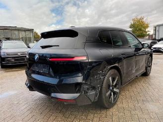 BMW iX 40 xDrive *HEAD-UP - AHK - KAM - NAVI* picture 7