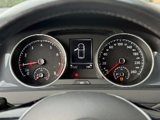 Volkswagen Golf 1.5 TSI R-Line Led Matrix CarPlay Stoelverw picture 23