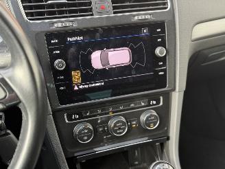 Volkswagen Golf 1.5 TSI R-Line Led Matrix CarPlay Stoelverw picture 18