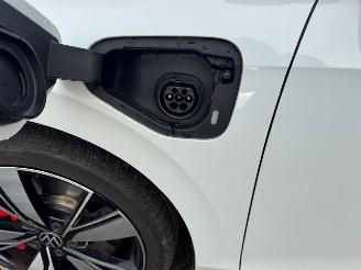 Volkswagen Golf Volkswagen Golf 1.4 GTE Ehybrid 245pk DSG 2021 Wit picture 14