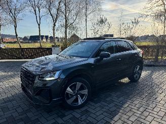 Unfallwagen Audi Q2 Audi Q2 35 TFSI S line PANO CAMERA AHK Ambiance 2025 2025/4