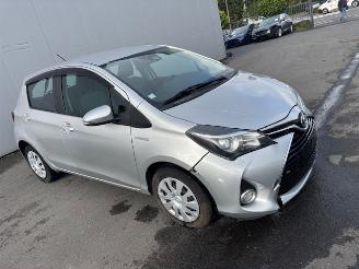 krockskadad bil auto Toyota Yaris  2016/12