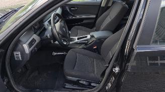 BMW 3-serie 318i Touring nette goed rijdende auto met weinig schade! picture 10