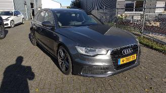 Voiture accidenté Audi A6 avant 2.0 tdi autom Sp.edition s-line Nieuwstaat ! dealer onderhouden!! 2014/1