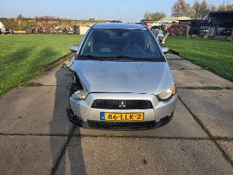 Schadeauto Mitsubishi Colt  2010/5