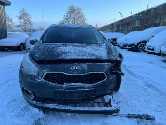  Kia Cee d 1.6 GDI 16V Combi/o  Benzine 1,591cc 99kW (135pk) 2013/1
