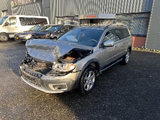 Unfallwagen Volvo Xc-70 3.2 Youngtimer 2008/1