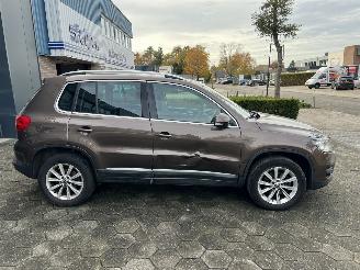 Volkswagen Tiguan 1.4 TSI Comfort & Design 4MOTION picture 4