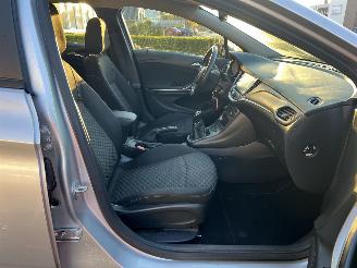 Opel Astra 1.0 Online Edition picture 24