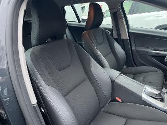 Volvo V-60 1.6 T3 picture 31