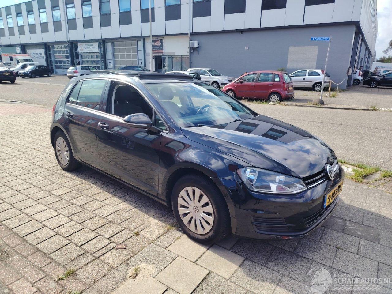Volkswagen Golf Panoramadak climatronic 1.2 tsi