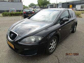 uszkodzony samochody osobowe Seat Leon 1.9 2010/1