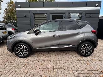 krockskadad bil auto Renault Captur 0.9 TCe Dynamique | Airco Navi Camera 2015/11