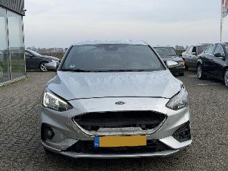Ford Focus 1.0 EcoBoost ST Line picture 2