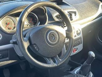 Renault Clio 1.2 TCE Special Rip Curl picture 8