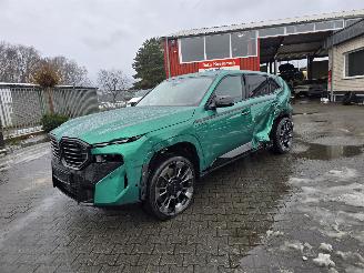 Schadeauto BMW XM 50e Isle Of Man Grün Metallic 2024/7