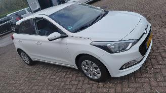 Hyundai I-20 1.0 tgdi  74kw     airco picture 1