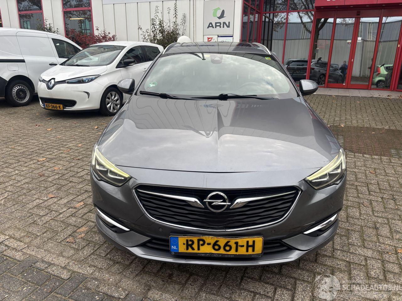 Opel Insignia SPORTS TOUR 1.6 CDTI ET INNOV.