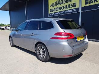 Peugeot 308 SW 1.2 PureTech Blue Lease Premium picture 8