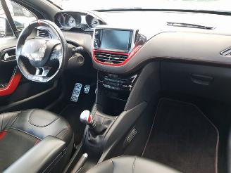Peugeot 208 1.6 THP GTi picture 18