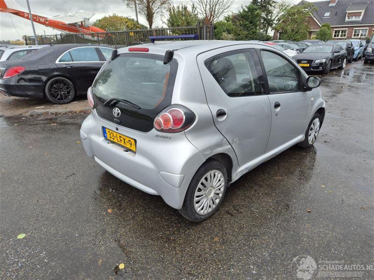 Toyota Aygo 1.0 12V