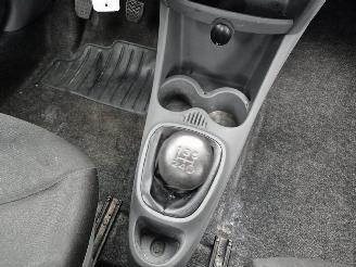 Toyota Aygo 1.0 12V picture 10