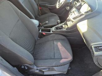 Ford Focus 1.0 12V picture 8