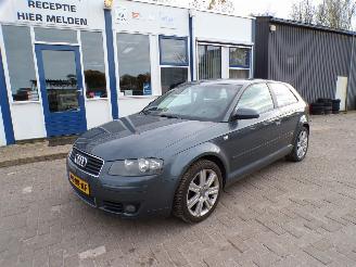Schadeauto Audi  2.0 16V FSI S-line 2005/5