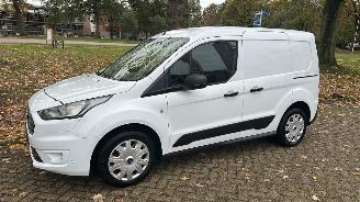 damaged passenger cars Ford Transit Connect  2022/1