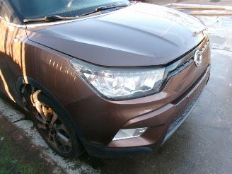 Ssang yong Tivoli 1.6 Automaat XLV picture 15