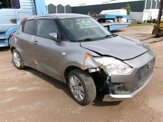 Suzuki Swift 1.2 Comfort 5 Drs HB picture 3