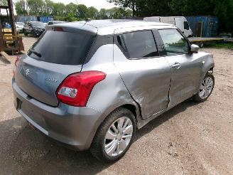 Suzuki Swift 1.2 Comfort 5 Drs HB picture 4