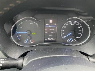 Toyota Yaris 1.5 Hybrid 5drs picture 54