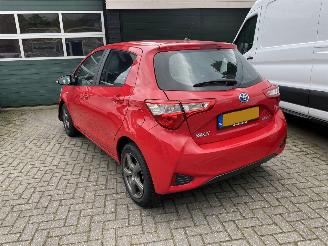 Voiture accidenté Toyota Yaris 1.5 Hybrid 5drs 2018/1