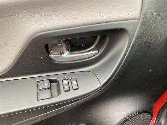 Toyota Yaris 1.5 Hybrid 5drs picture 37