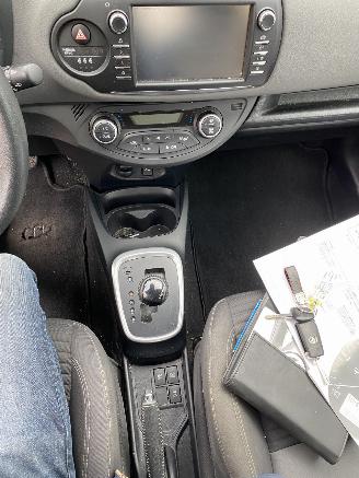 Toyota Yaris 1.5 Hybrid 5drs picture 57