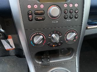 Opel Agila 1.2 Edition picture 21