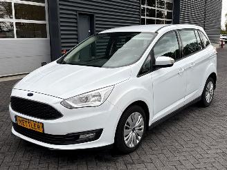 škoda osobní automobily Ford Grand C-Max 1.5 TDCi 95 16V MPV  Diesel 1.499cc 70kW (95pk) FWD 2017/8