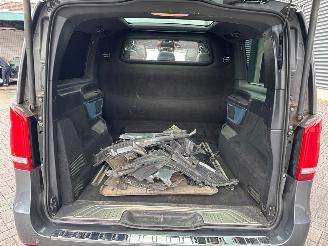 Mercedes EQV EQV AMG 300 MPV  Elektrisch  150kW (204pk) picture 41