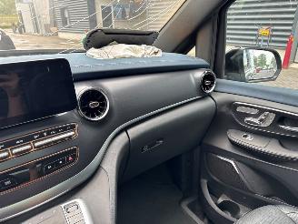 Mercedes EQV EQV AMG 300 MPV  Elektrisch  150kW (204pk) picture 29
