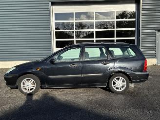 Ford Focus 1.6 16V Combi/o  Benzine 1.596cc 74kW (101pk) FWD picture 2