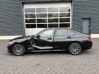 BMW 3-serie 330i xDrive 2.0 TwinPower Turbo 16V Sedan 4Dr Benzine 1.998cc 180kW (245pk) 4x4 picture 2
