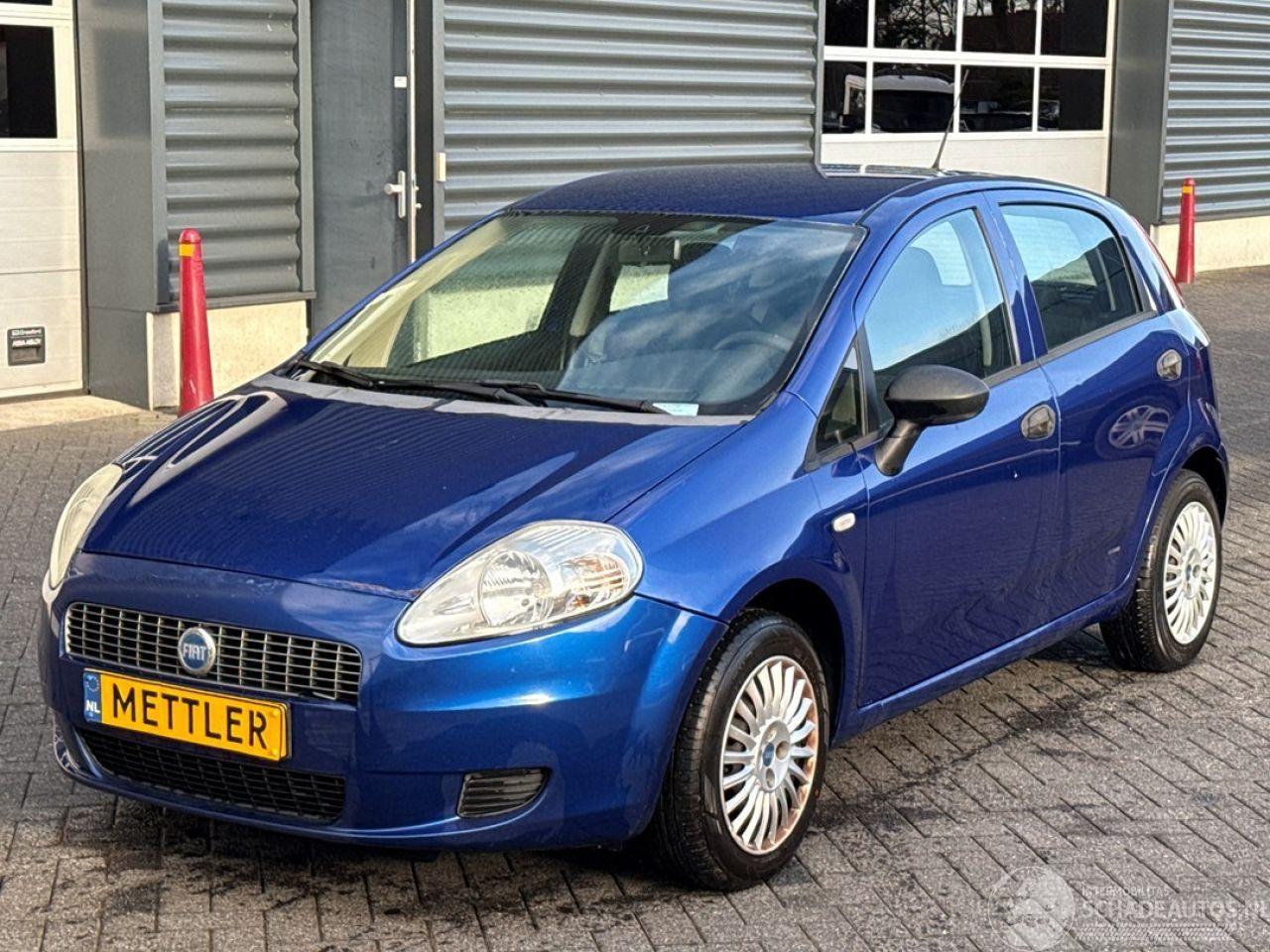 Fiat Grande Punto 1.4 Hatchback Benzine 1.368cc 57kW (77pk) FWD