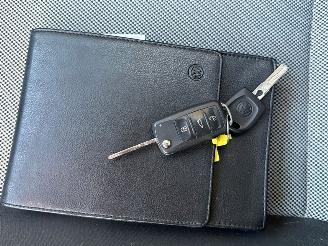 Volkswagen Up! 1.0 12V 60 Hatchback  Benzine 999cc 44kW (60pk) FWD picture 21