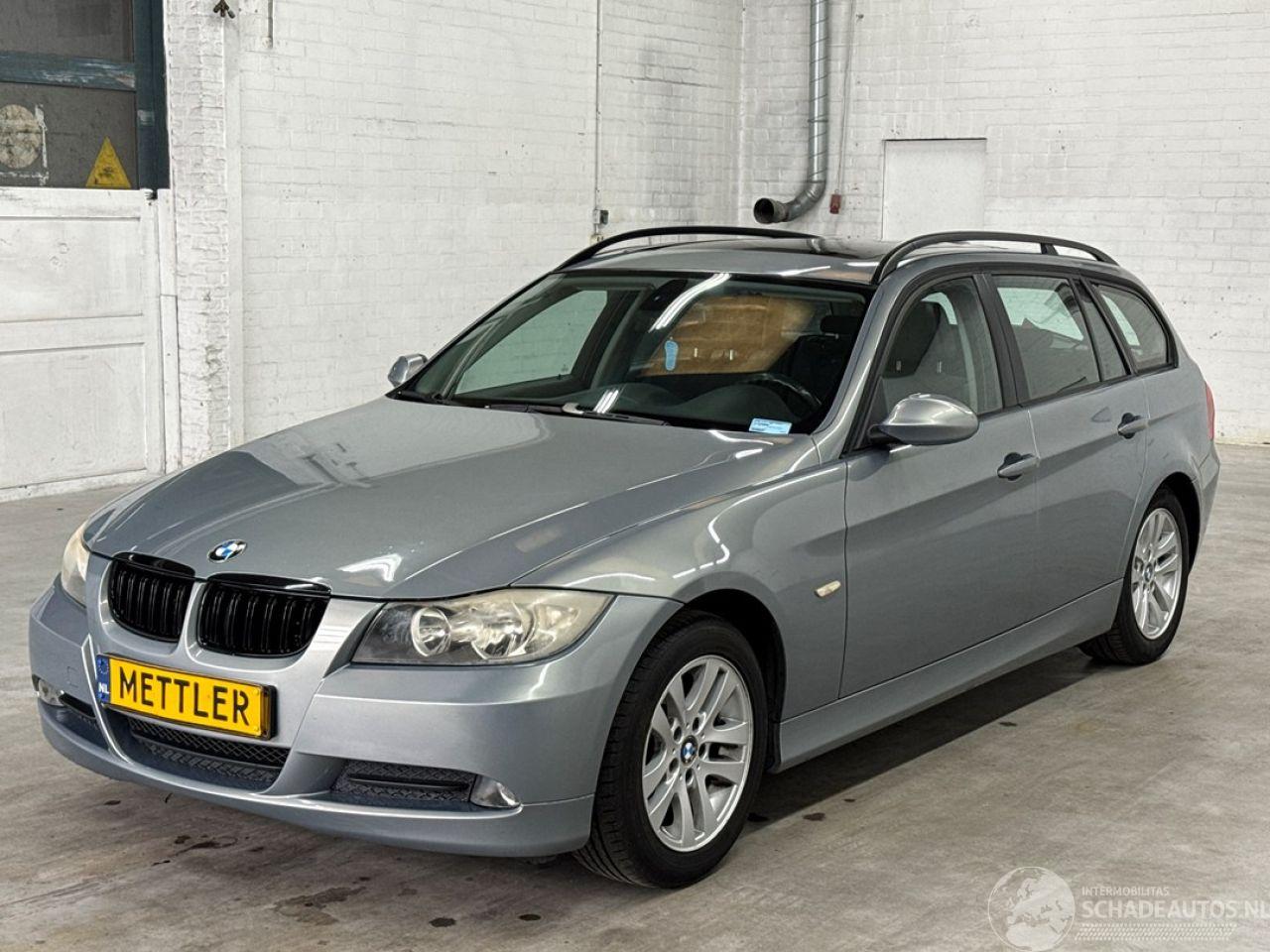BMW 3-serie 318i