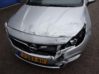 Opel Astra 1.2 EDITION picture 7