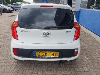 Kia Picanto 1.0 CVVT X-treme picture 4